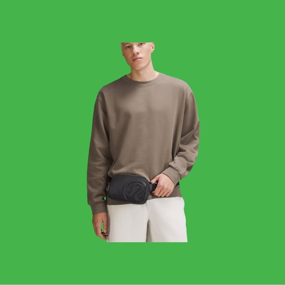 SOLD.  Lululemon MONOGRAMMED LOGO everywhere Belt bag Black/Black NWT - Picture 6 of 9